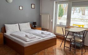 Przy Plaży pokoje&apartamenty